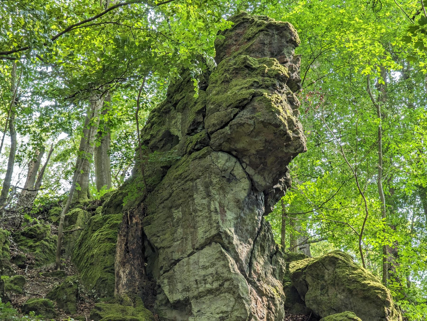 Felsen Heinzemann in Gemünden (Felda)-Ehringshausen