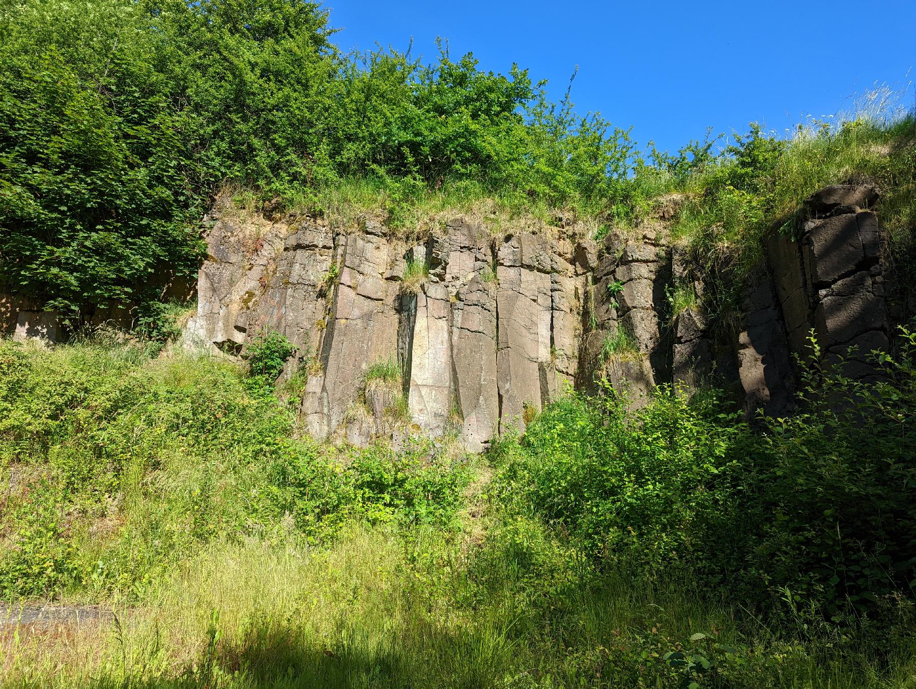 Felsen Steinbruch Horst in Freiensteinau-Gunzenau